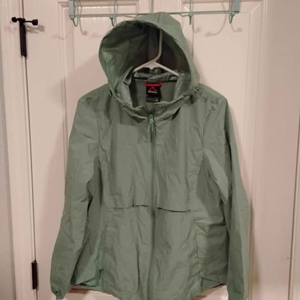 Windbreaker in a bag to go, Size L